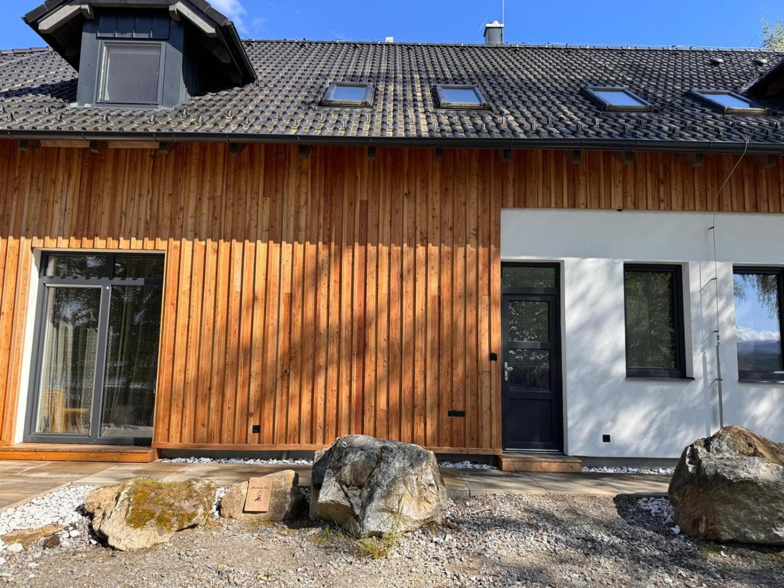 Černá v Pošumaví Apartmany Rak Lipno מראה חיצוני תמונה