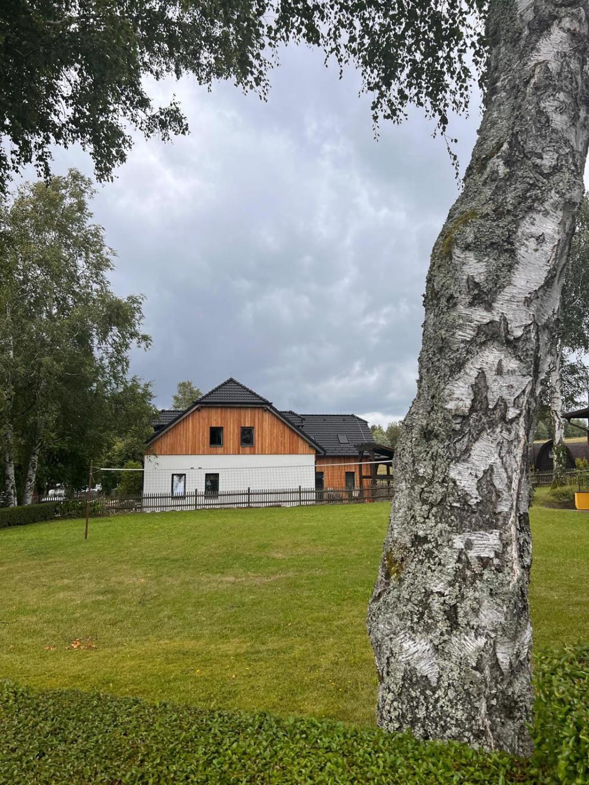 Černá v Pošumaví Apartmany Rak Lipno מראה חיצוני תמונה